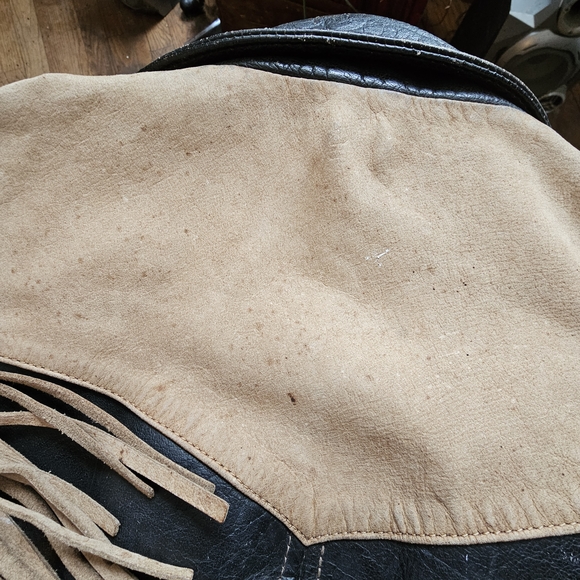 Black and Tan Fringe Leather Jacket - Picture 5 of 8